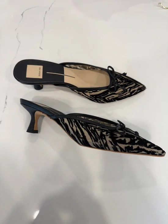 Dolce Vita Black and Beige Pointed Mule with Animal Print - Picture 2 of 3